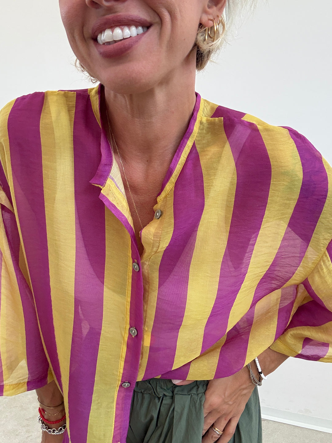 CAMICIA MANICA CORTA RIGHE CICLAMINO/GIALLO