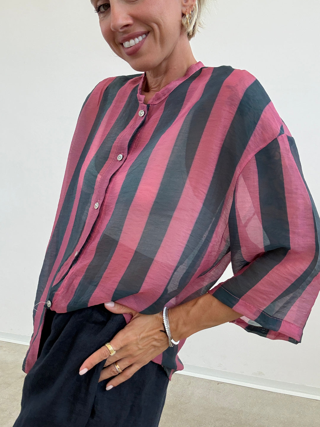 CAMICIA MANICA CORTA RIGHE AVIO/ROSA