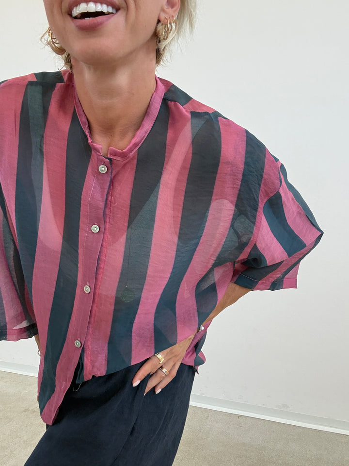 CAMICIA MANICA CORTA RIGHE AVIO/ROSA