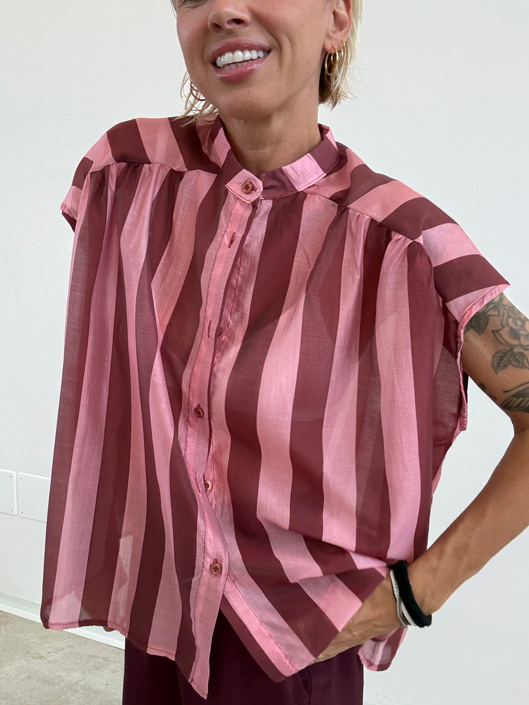CAMICIA GIROMANICA RIGHE BORDEAUX/ROSA