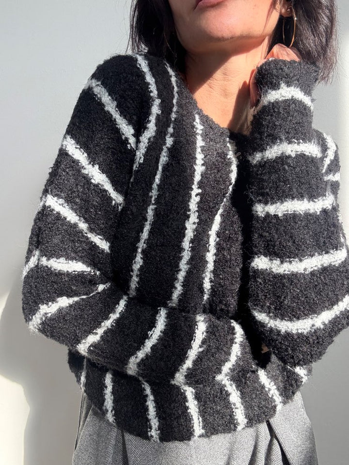 PULL ALESSIA RIGHE NERO/PANNA;PULL ALESSIA RIGHE NERO/PANNA;PULL ALESSIA RIGHE NERO/PANNA;PULL ALESSIA RIGHE NERO/PANNA;PULL ALESSIA RIGHE NERO/PANNA