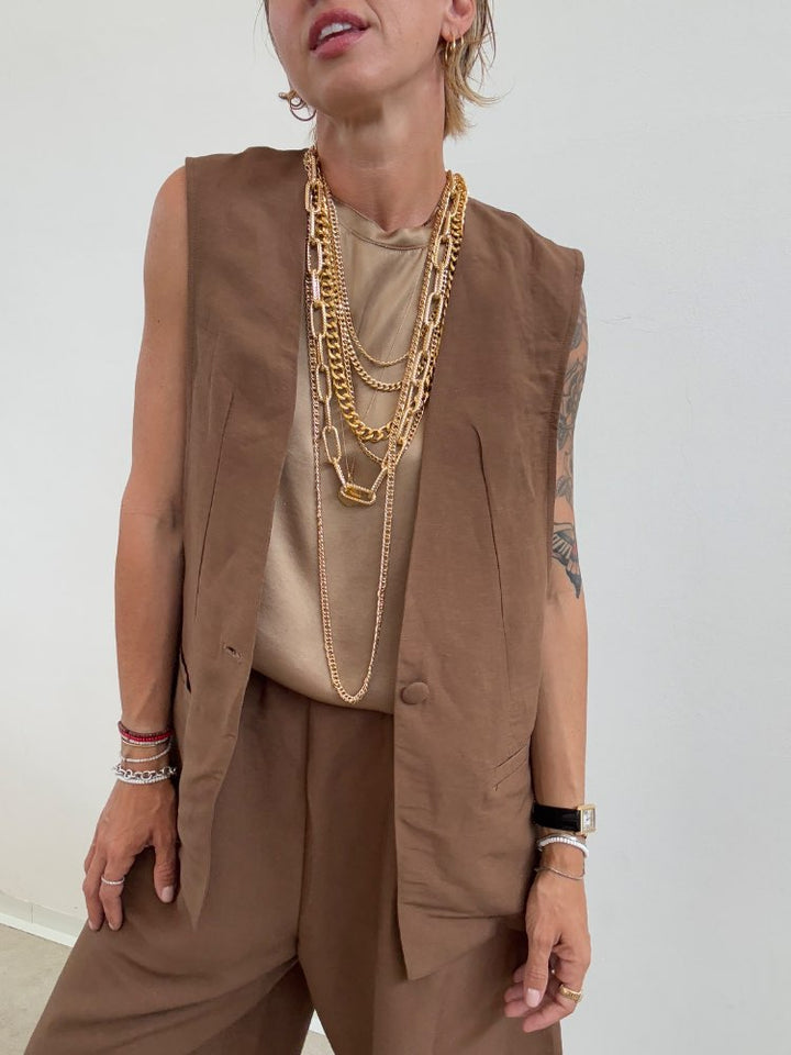 GILET ALICE LINO VISCOSA TABACCO;GILET ALICE LINO VISCOSA TABACCO;GILET ALICE LINO VISCOSA TABACCO;GILET ALICE LINO VISCOSA TABACCO;GILET ALICE LINO VISCOSA TABACCO;GILET ALICE LINO VISCOSA TABACCO;GILET ALICE LINO VISCOSA TABACCO;GILET ALICE LINO VISCOSA TABACCO;GILET ALICE LINO VISCOSA TABACCO;GILET ALICE LINO VISCOSA TABACCO;GILET ALICE LINO VISCOSA TABACCO