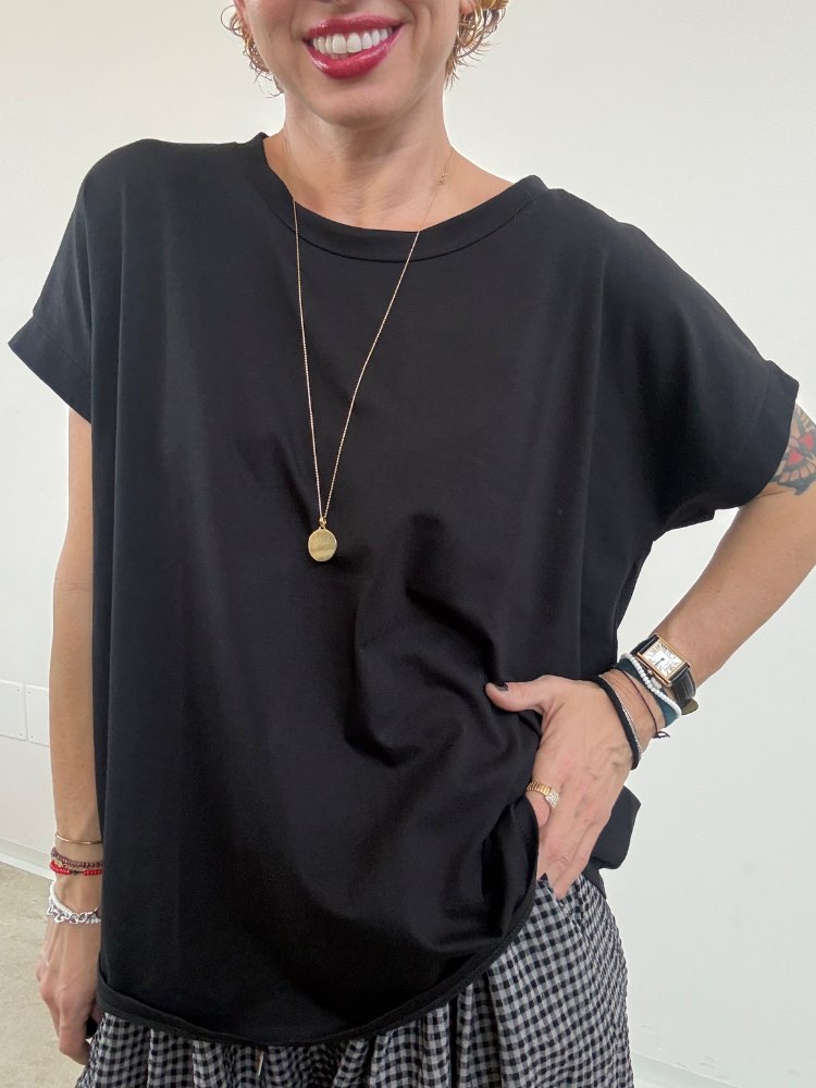 TSHIRT TRACY BASIC NERA;TSHIRT TRACY BASIC NERA;TSHIRT TRACY BASIC NERA;TSHIRT TRACY BASIC NERA;TSHIRT TRACY BASIC NERA;TSHIRT TRACY BASIC NERA;TSHIRT TRACY BASIC NERA