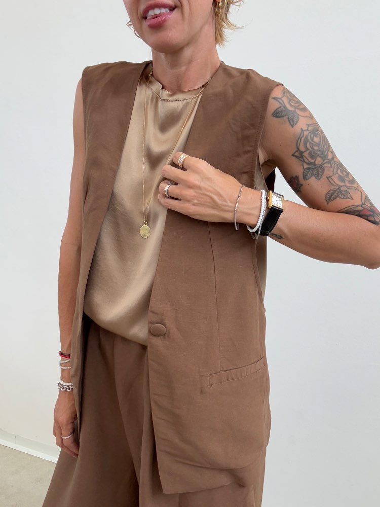 GILET ALICE LINO VISCOSA TABACCO;GILET ALICE LINO VISCOSA TABACCO;GILET ALICE LINO VISCOSA TABACCO;GILET ALICE LINO VISCOSA TABACCO;GILET ALICE LINO VISCOSA TABACCO;GILET ALICE LINO VISCOSA TABACCO;GILET ALICE LINO VISCOSA TABACCO;GILET ALICE LINO VISCOSA TABACCO;GILET ALICE LINO VISCOSA TABACCO;GILET ALICE LINO VISCOSA TABACCO;GILET ALICE LINO VISCOSA TABACCO